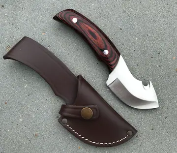 Cudeman Haakon Coltello da Caccia con Legno Stabilizzato e Gut Hook