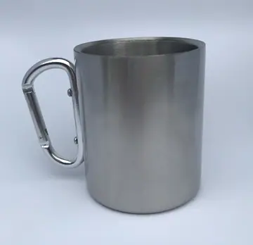 Tazza con moschettone e manico in alluminio